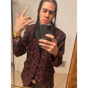 Meet your Posher, Wilfredo